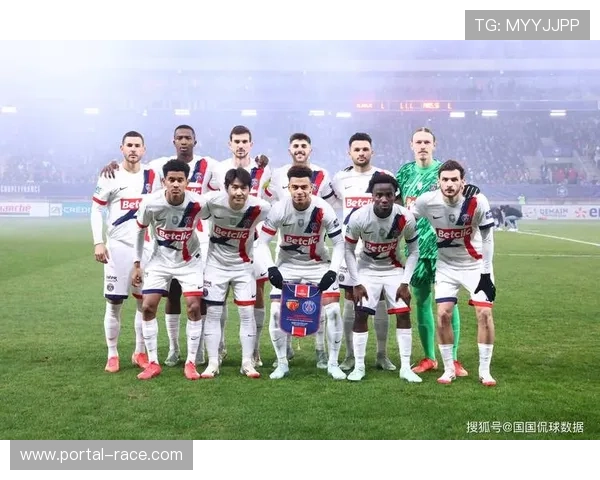 法甲赛程前瞻：圣诞赛程密集，体能分配关键